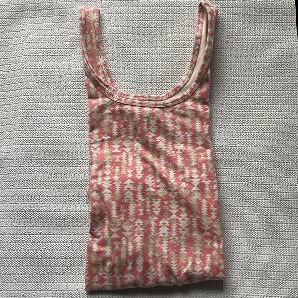 Super soft pattern Tee SALE